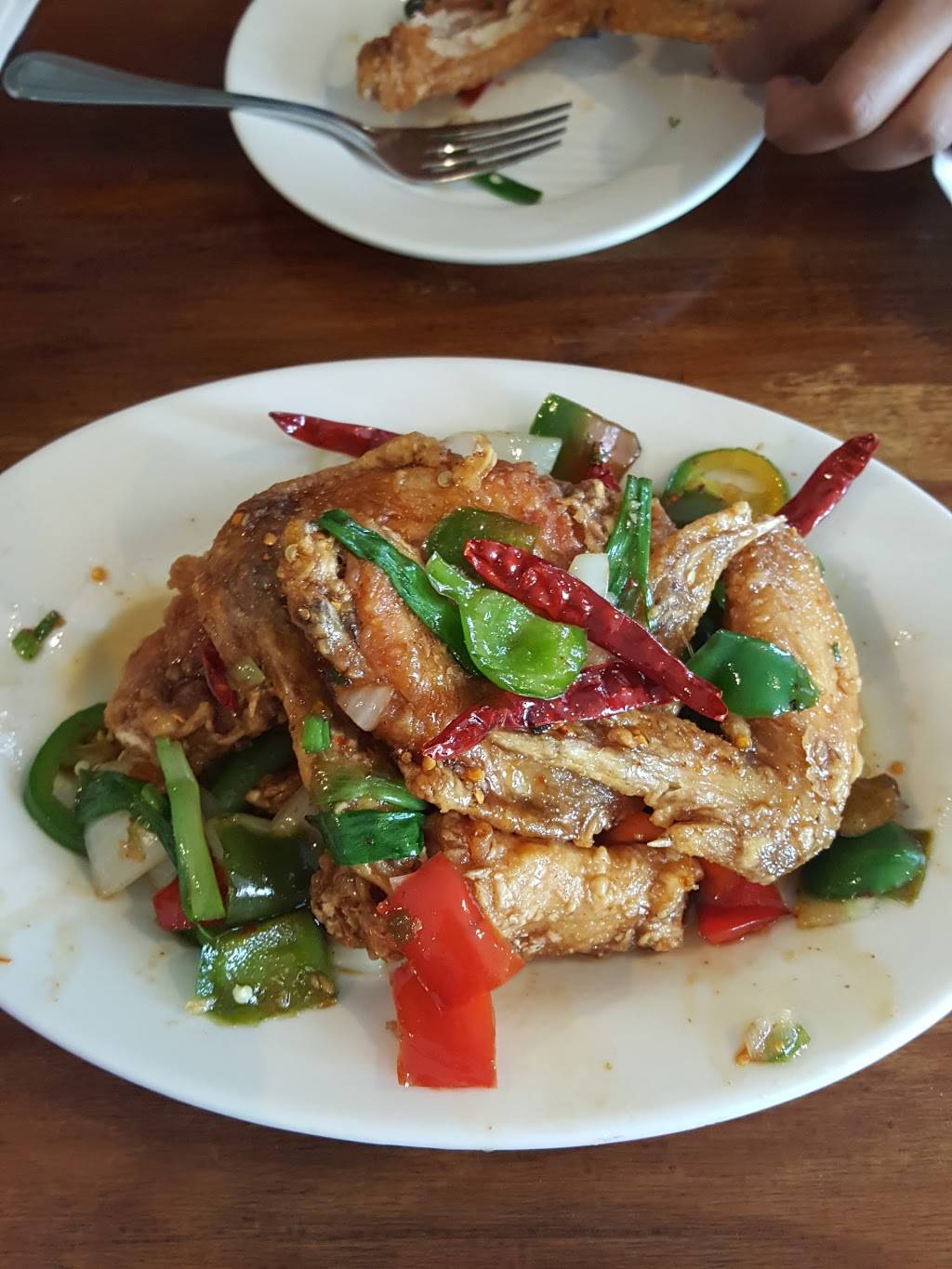 Simply Khmer Restaurant | restaurant | Lincoln St #4, Lowell, MA 01851, USA | 9784546700 OR +1 978-454-6700