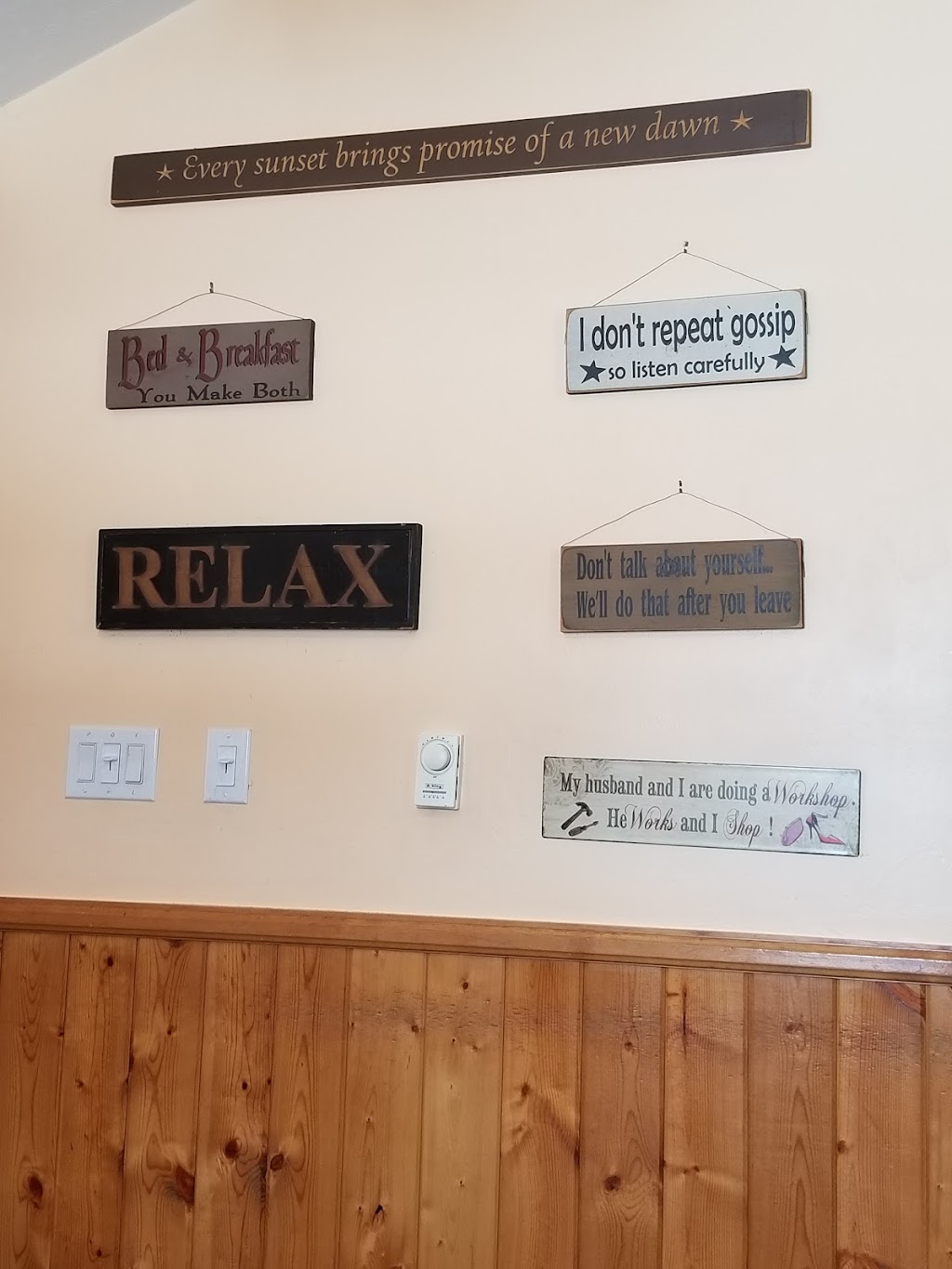 Rosis Little Bavarian Restaurant | restaurant | 141 W 6th St, Glenwood Springs, CO 81601, USA | 9709289186 OR +1 970-928-9186