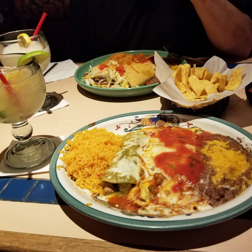 Mazatlan Restaurant | restaurant | 540 Rainier Ave S, Renton, WA 98057, USA | 4252268299 OR +1 425-226-8299