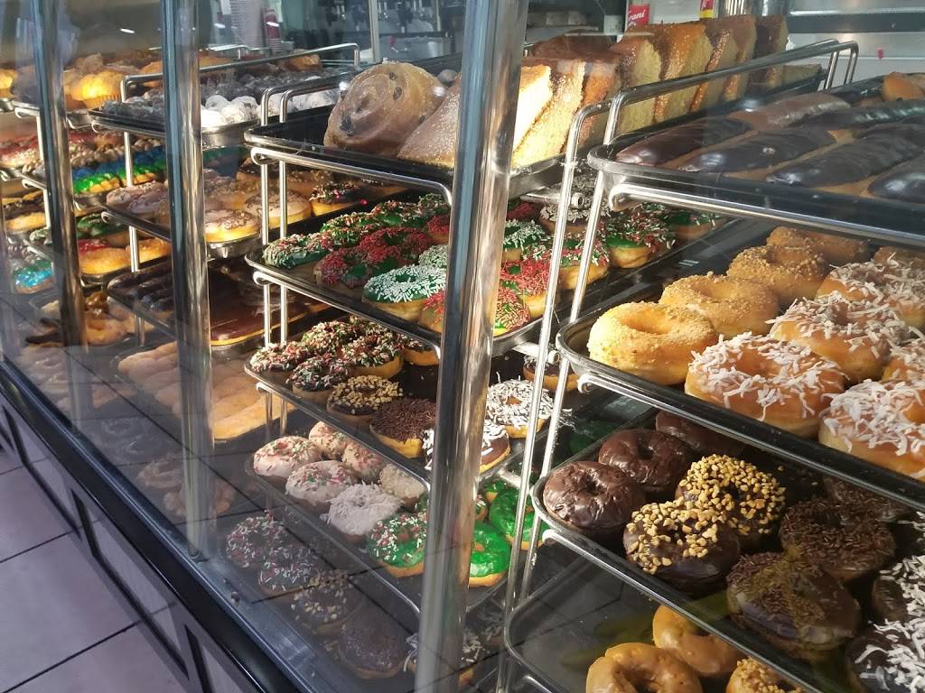 Winchells | cafe | 17030 Magnolia St, Fountain Valley, CA 92708, USA | 7148471955 OR +1 714-847-1955