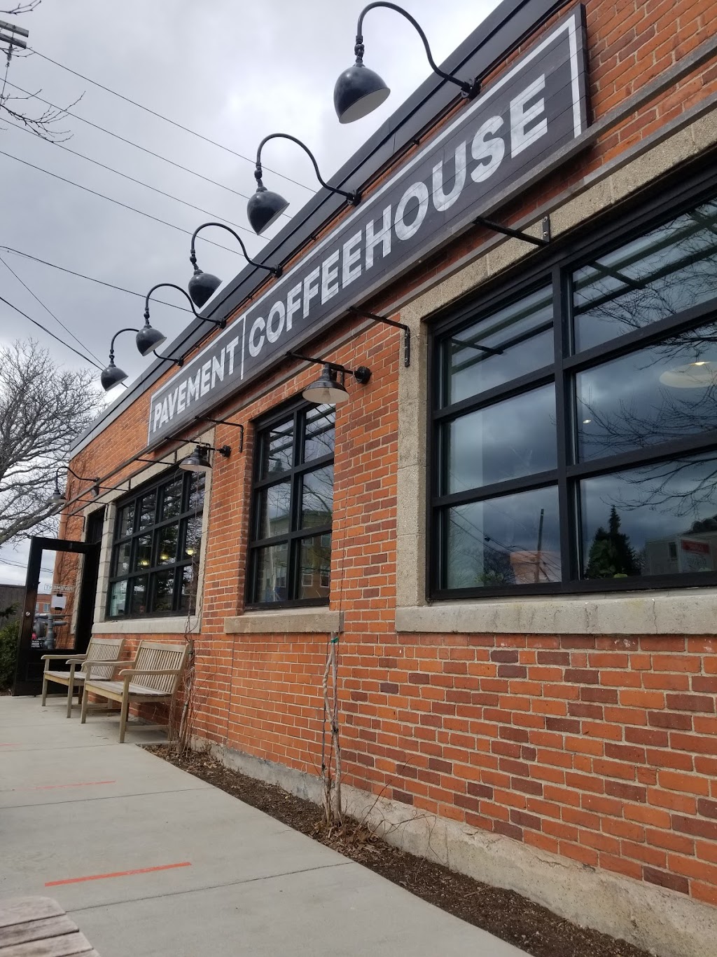 Pavement Coffeehouse | bakery | 415 Western Ave, Brighton, MA 02135, USA | 6177666052 OR +1 617-766-6052