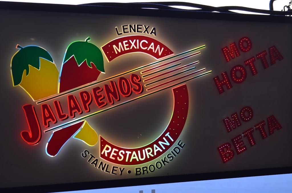 Jalapenos Mexican Restaurant | restaurant | 6318 Brookside Plaza, Kansas City, MO 64113, USA | 8165235462 OR +1 816-523-5462