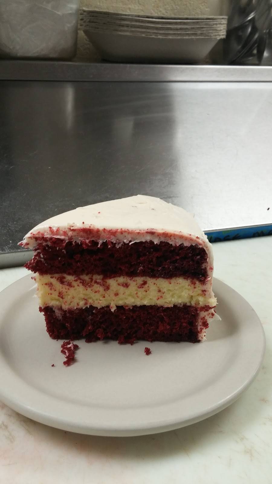 Darrells "Dog Gone Good" Diner | restaurant | 11175 Southwest 93rd Court Road #106, Ocala, FL 34481, USA | 3526719888 OR +1 352-671-9888