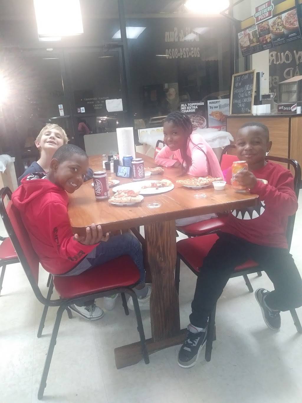 Hunts Brothers Pizza | restaurant | 6369 AL-269, Parrish, AL 35580, USA | 2057248020 OR +1 205-724-8020