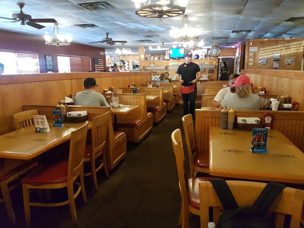 Sonnys BBQ | restaurant | 1720 US 1 South, St. Augustine, FL 32084, USA | 9048243220 OR +1 904-824-3220