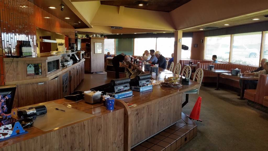 Spires Restaurant | restaurant | 21107 Hawthorne Blvd, Torrance, CA 90503, USA | 3105403050 OR +1 310-540-3050