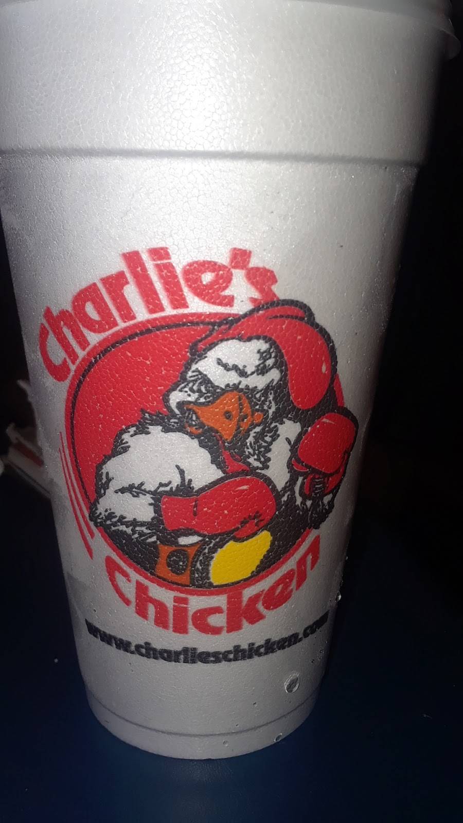 Charlies Fried Chicken | restaurant | 2400 N Main St, Miami, OK 74354, USA | 9185428210 OR +1 918-542-8210