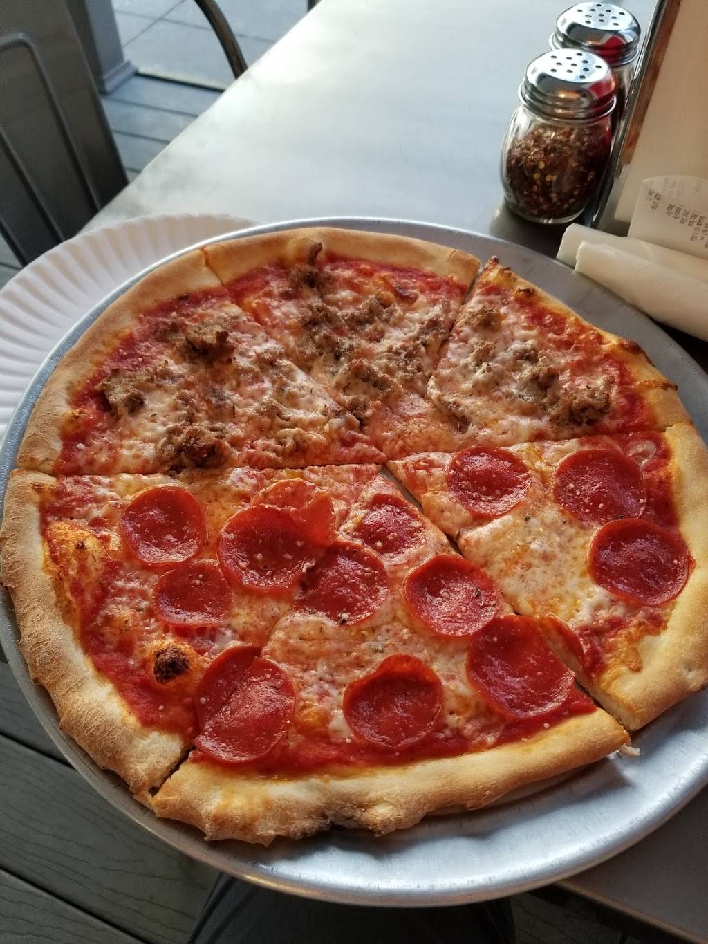 Ricos Pizzeria | restaurant | 322 John Ringling Blvd, Sarasota, FL 34236, USA | 9413881442 OR +1 941-388-1442