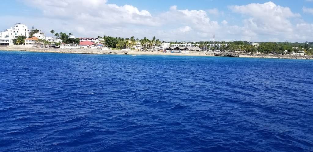 Mahoneys Texish Bar & Restaurant | restaurant | 24 Waterway Ave Suite 100, The Woodlands, TX 77380, USA | 8326635228 OR +1 832-663-5228