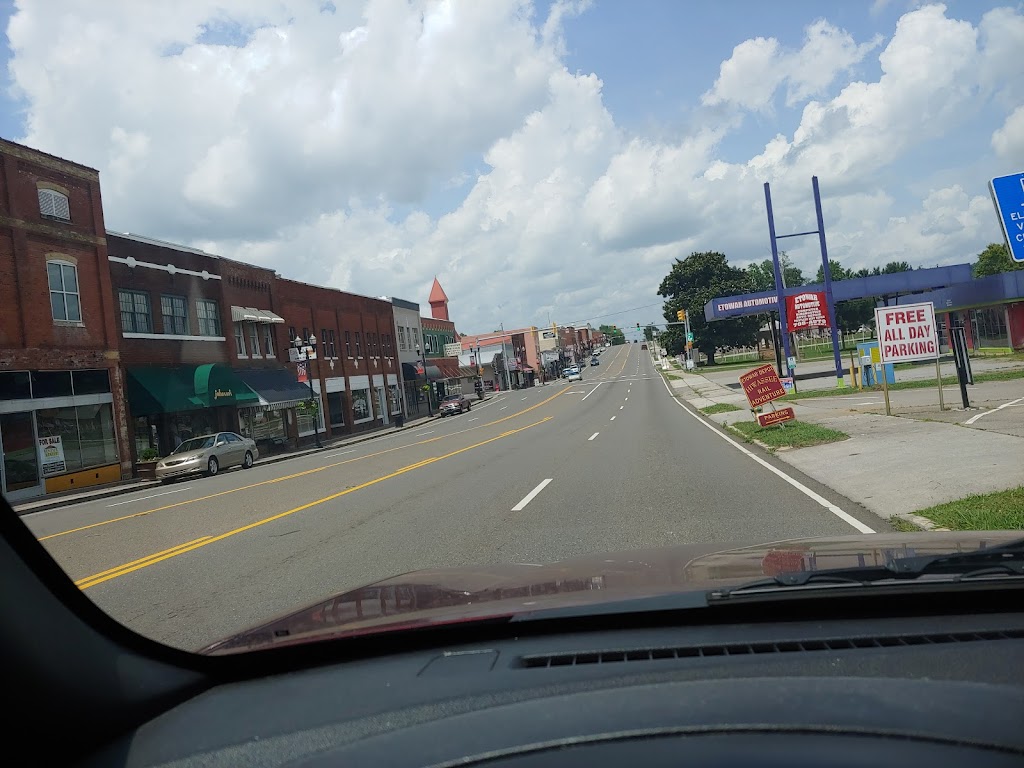 Shell | restaurant | 901 Tennessee Ave, Etowah, TN 37331, USA | 4232635926 OR +1 423-263-5926