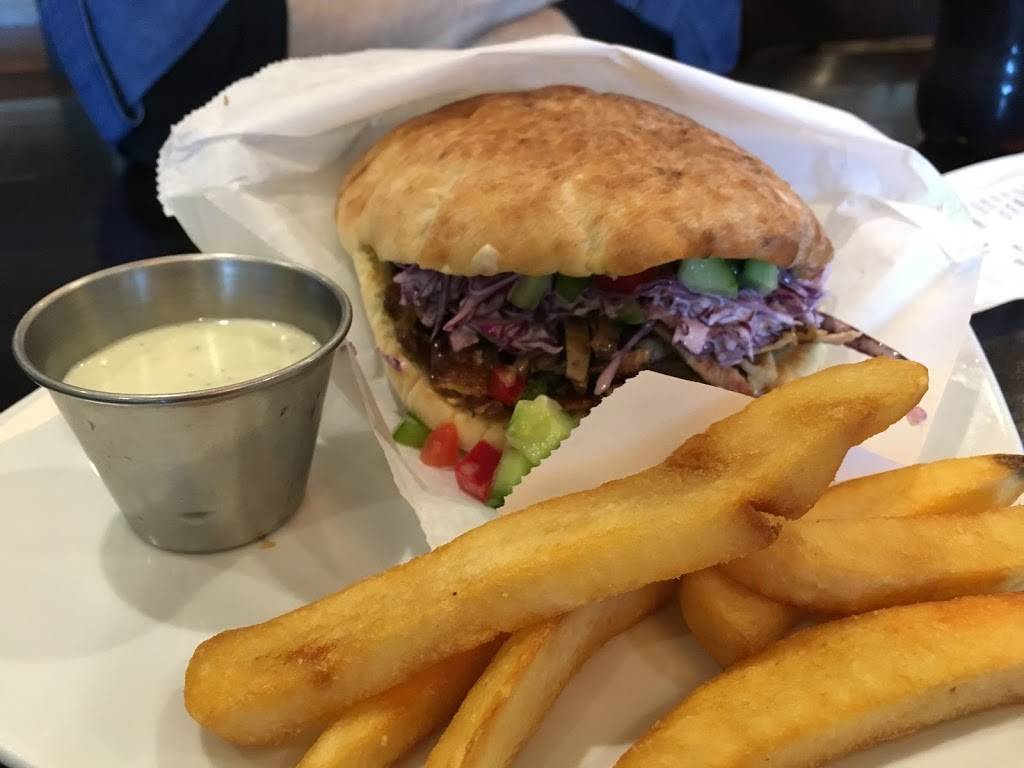 Sabas Grill & Wok | restaurant | 5413 S Braeswood Blvd, Houston, TX 77096, USA | 8328345595 OR +1 832-834-5595