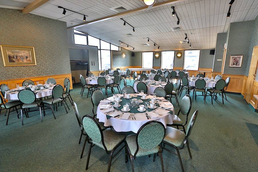 Restaurant Lussier | restaurant | 2005 Rue Saint-Pierre O, Saint-Hyacinthe, QC J2T 1P8, Canada | 4507731464 OR +1 450-773-1464