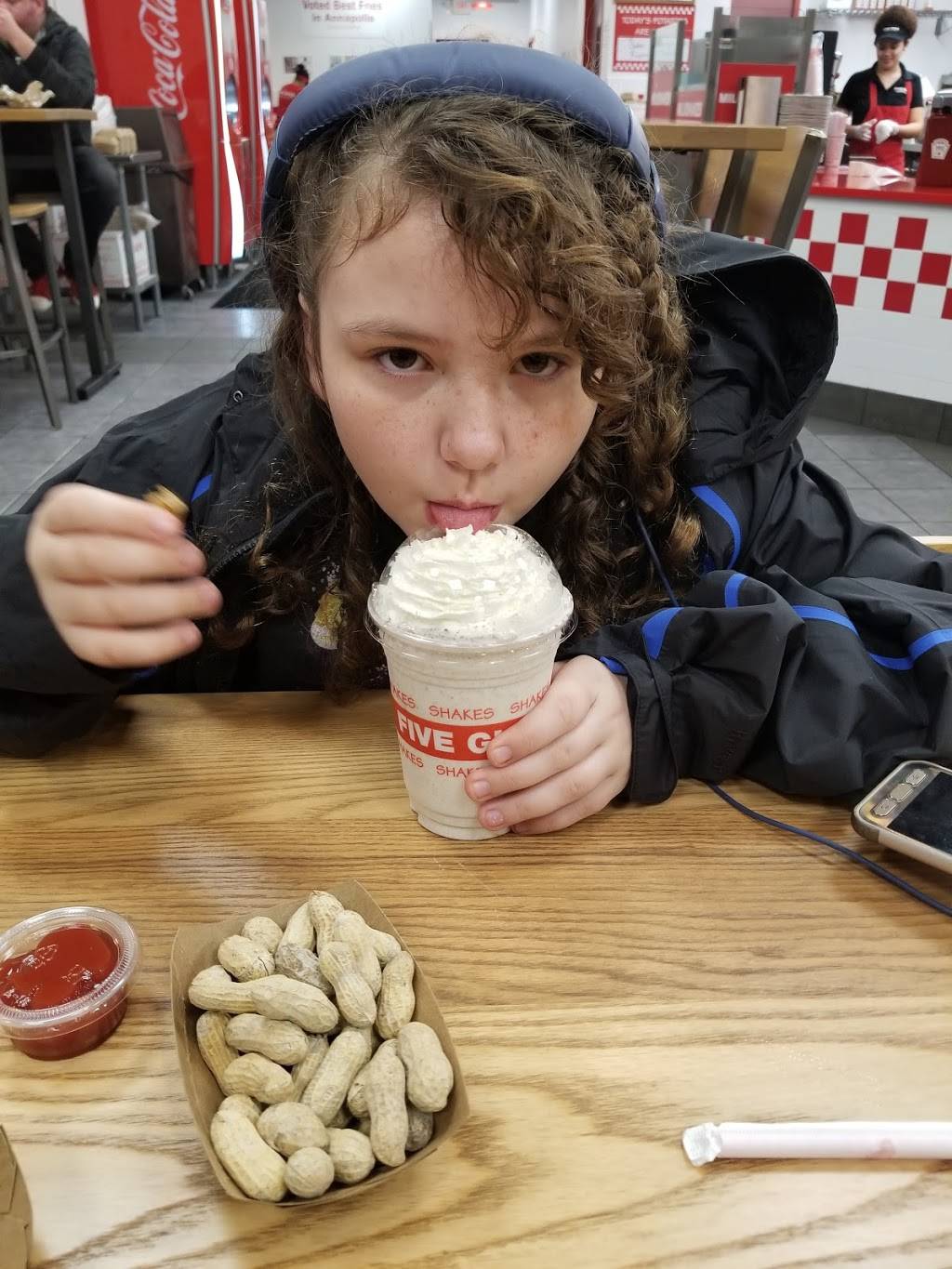 Five Guys | meal takeaway | 3059 Solomons Island Rd, Edgewater, MD 21037, USA | 4109568212 OR +1 410-956-8212