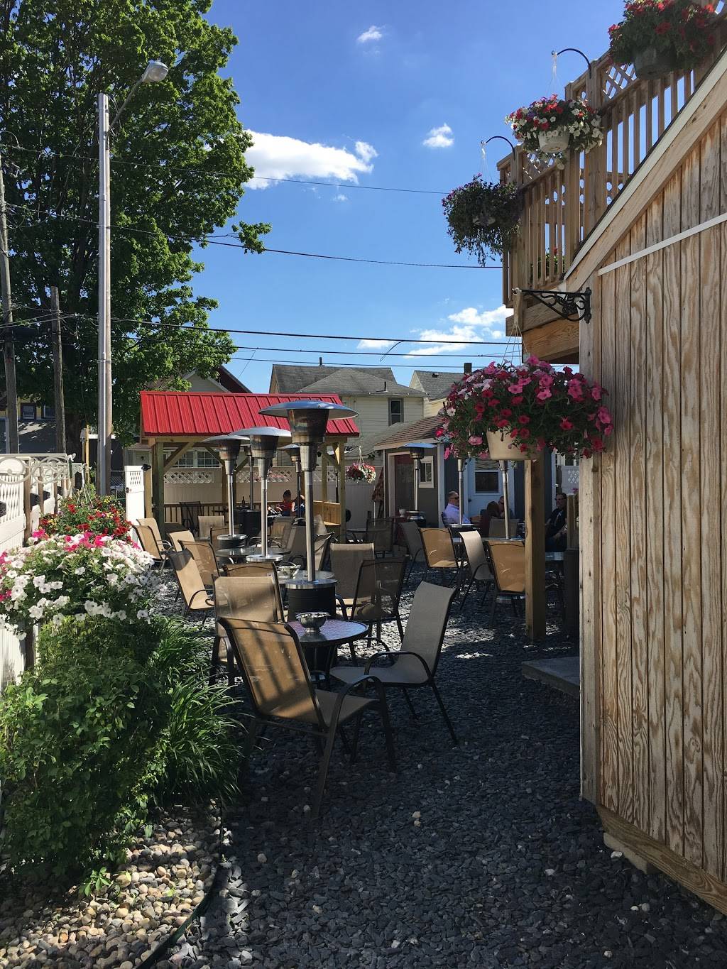 Rudys | restaurant | 409 W Brackenridge St #3313, Fort Wayne, IN 46802, USA | 2604510115 OR +1 260-451-0115