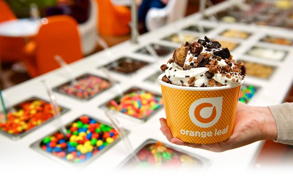 Orange Leaf Frozen Yogurt & Ice Cream | restaurant | 124 Broadway Ste B, Saugus, MA 01906, USA | 7815585644 OR +1 781-558-5644