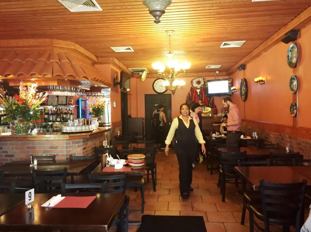 Las Palmas | restaurant | 3891 Broadway A, New York, NY 10032, USA | 9175210349 OR +1 917-521-0349