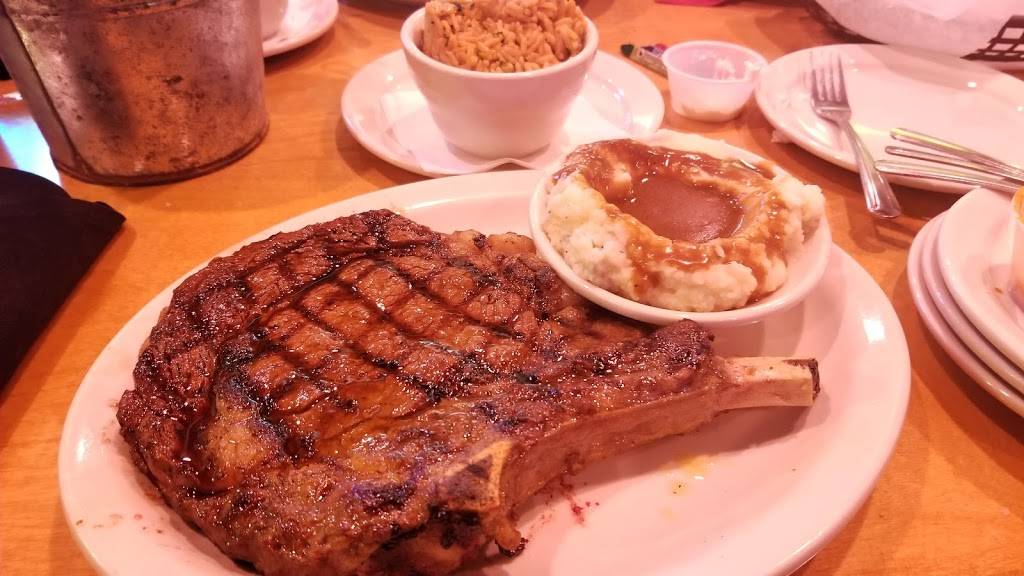 Texas Roadhouse | restaurant | 912 E Interstate 30, Rockwall, TX 75087, USA | 9727224053 OR +1 972-722-4053