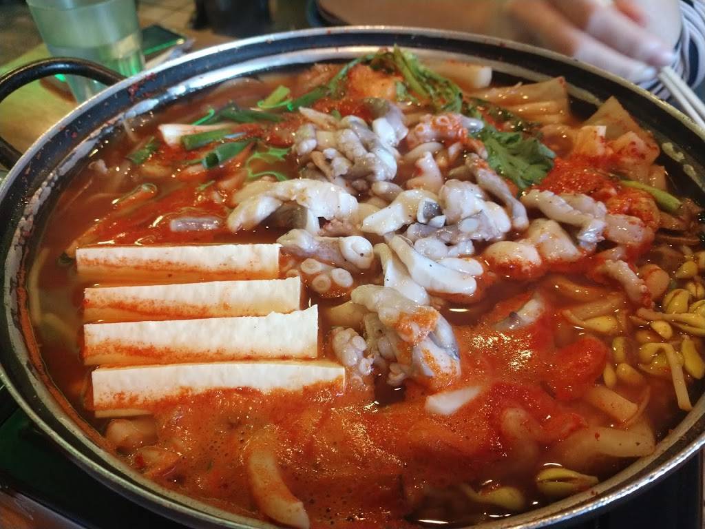 Ttu Rak | restaurant | 125 N Western Ave, Los Angeles, CA 90004, USA | 3239600037 OR +1 323-960-0037