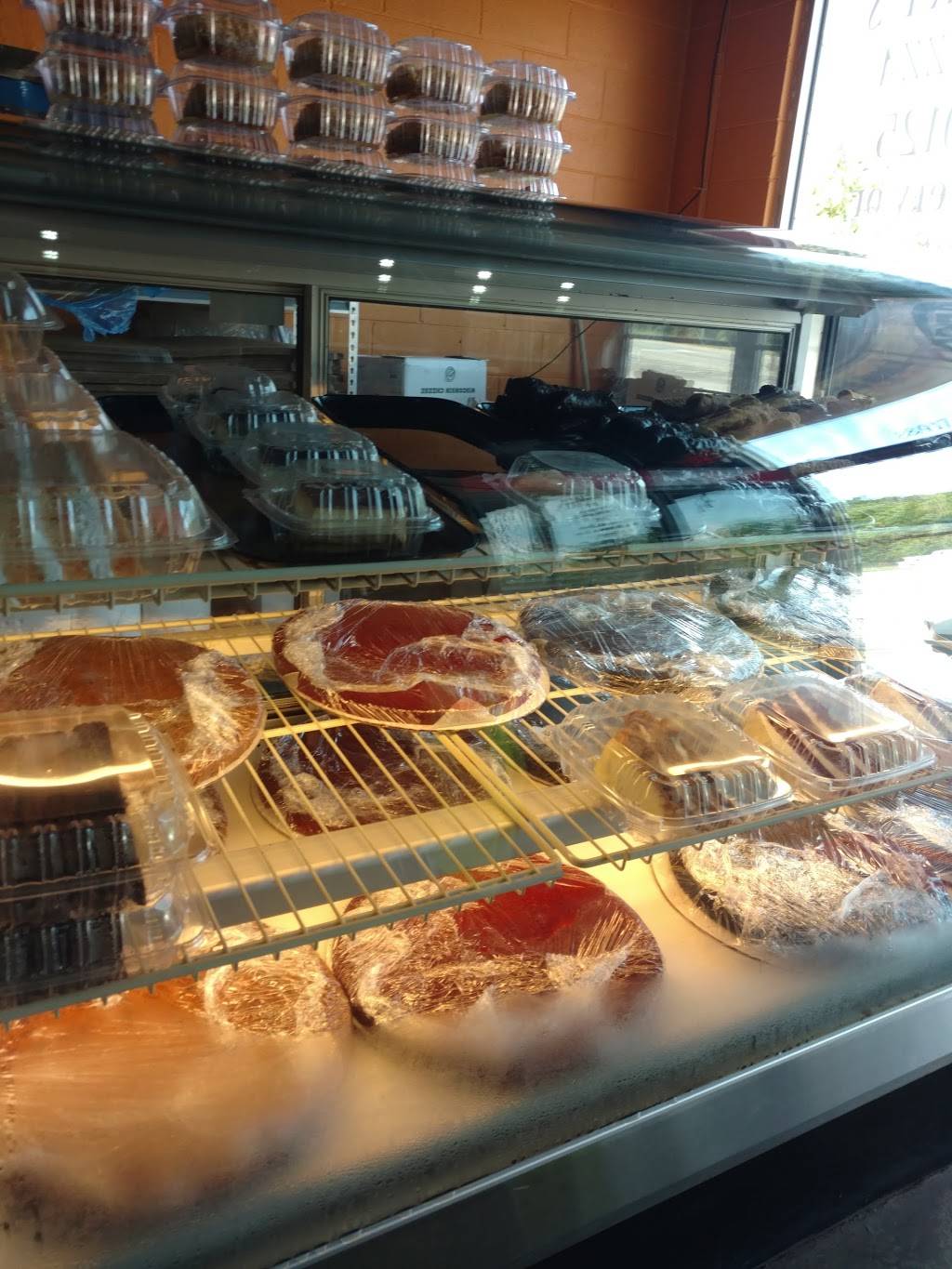 Little Nickys New York Pizza | restaurant | 8917 Oak Ridge Hwy, Knoxville, TN 37931, USA | 8658960125 OR +1 865-896-0125