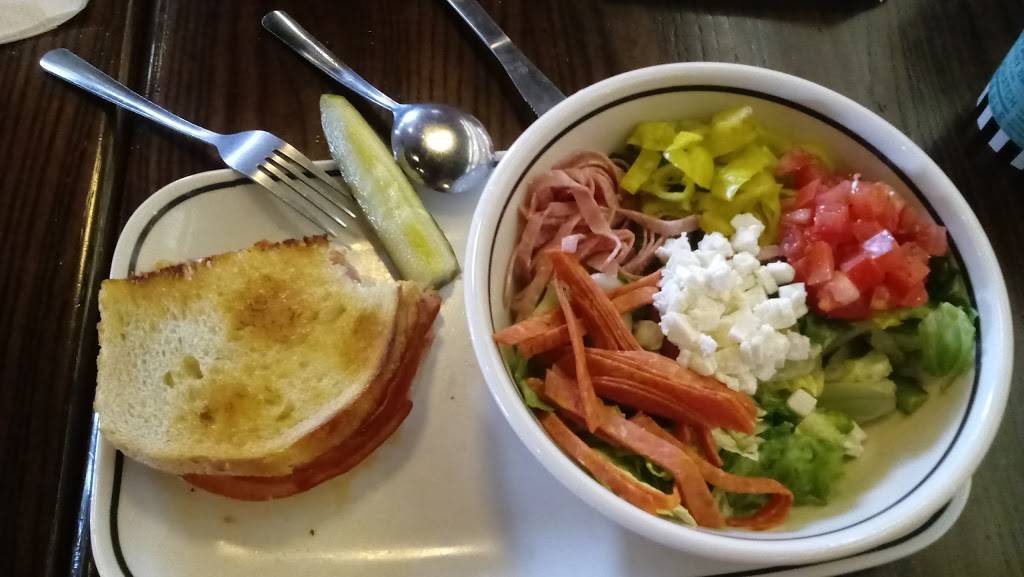 Maggianos Little Italy | restaurant | 6100 Topanga Canyon Blvd, Woodland Hills, CA 91367, USA | 8188873777 OR +1 818-887-3777