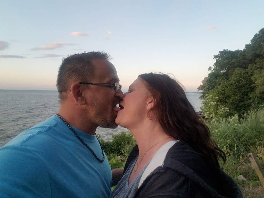 Sunset Grille | restaurant | 2812 Cleveland Rd E, Huron, OH 44839, USA | 4194336284 OR +1 419-433-6284