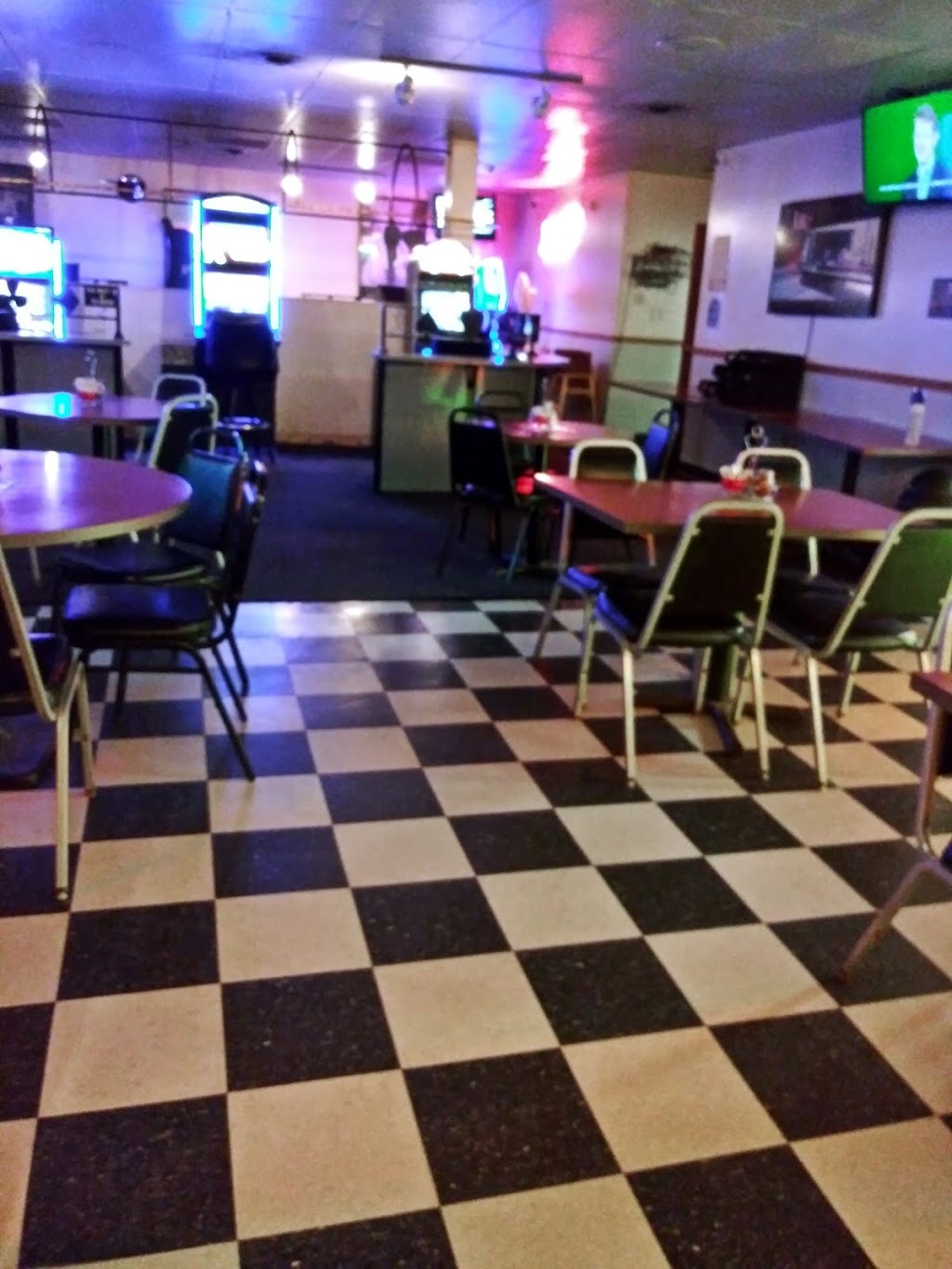 Dareos Pizza Casino | restaurant | 3301 E 26th St #127, Sioux Falls, SD 57103, USA | 6053353442 OR +1 605-335-3442