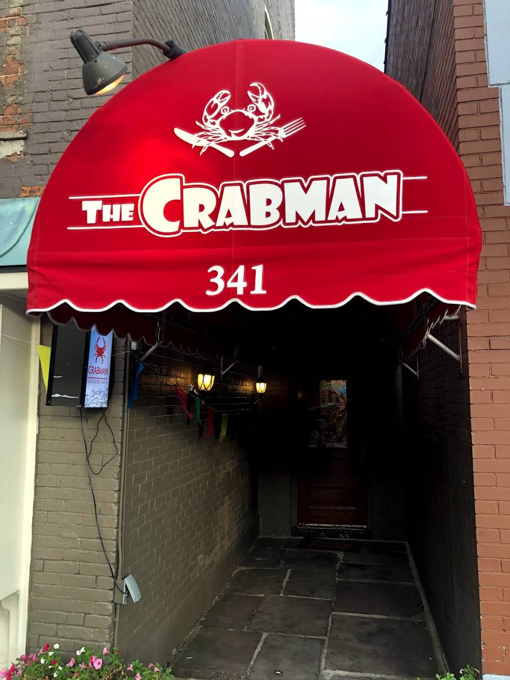 The Crabman | restaurant | 341 Franklin St, Buffalo, NY 14202, USA | 7163226001 OR +1 716-322-6001