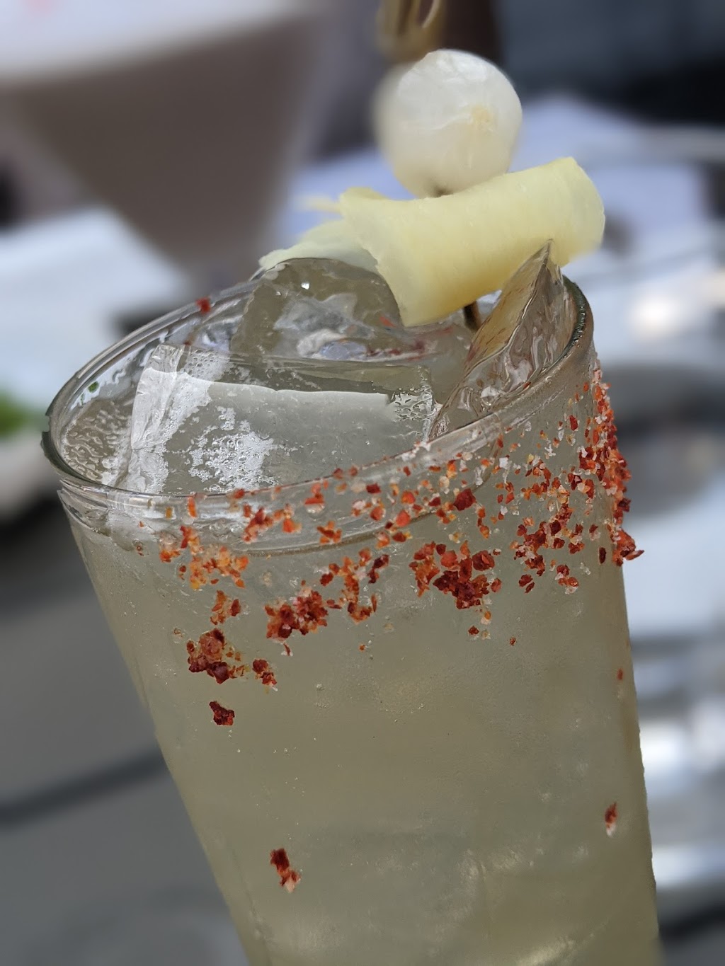 Somo Kitchen & Sushi | restaurant | 373 Richmond St, Providence, RI 02903, USA | 4013832307 OR +1 401-383-2307