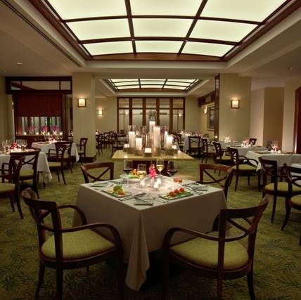 Aura | restaurant | 1 Seaport Ln, Boston, MA 02210, USA | 6173854300 OR +1 617-385-4300