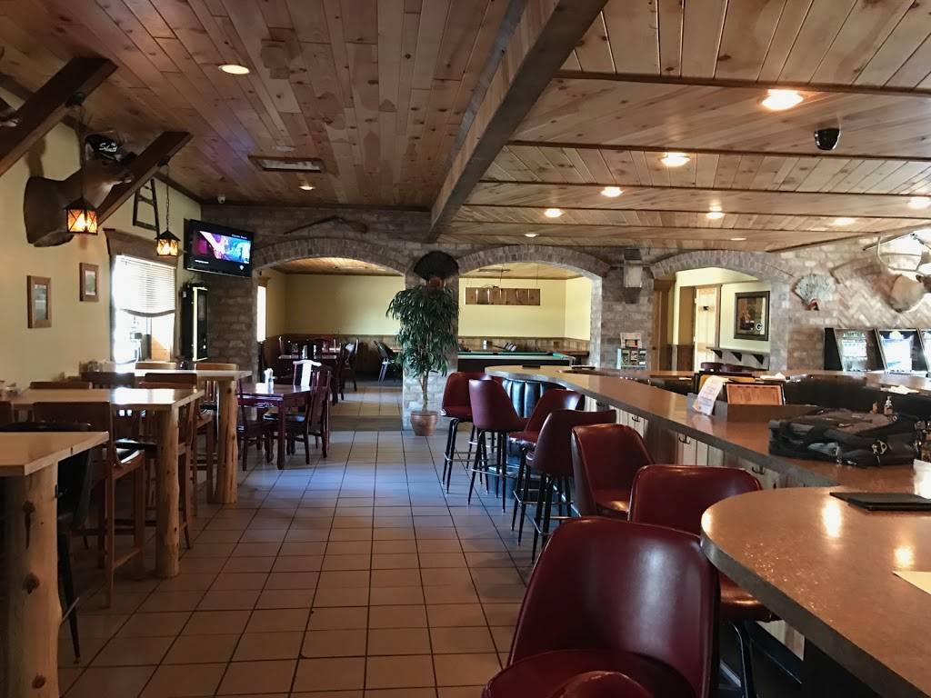 Mountain Bay Bar & Grill | restaurant | 104 S Wisconsin St, Pulaski, WI 54162, USA | 9208228705 OR +1 920-822-8705