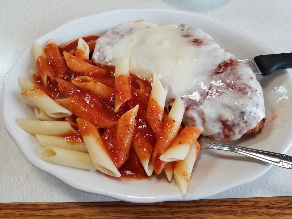 Holiday City Diner | restaurant | 621 Mule Rd, Toms River, NJ 08757, USA | 7322444778 OR +1 732-244-4778