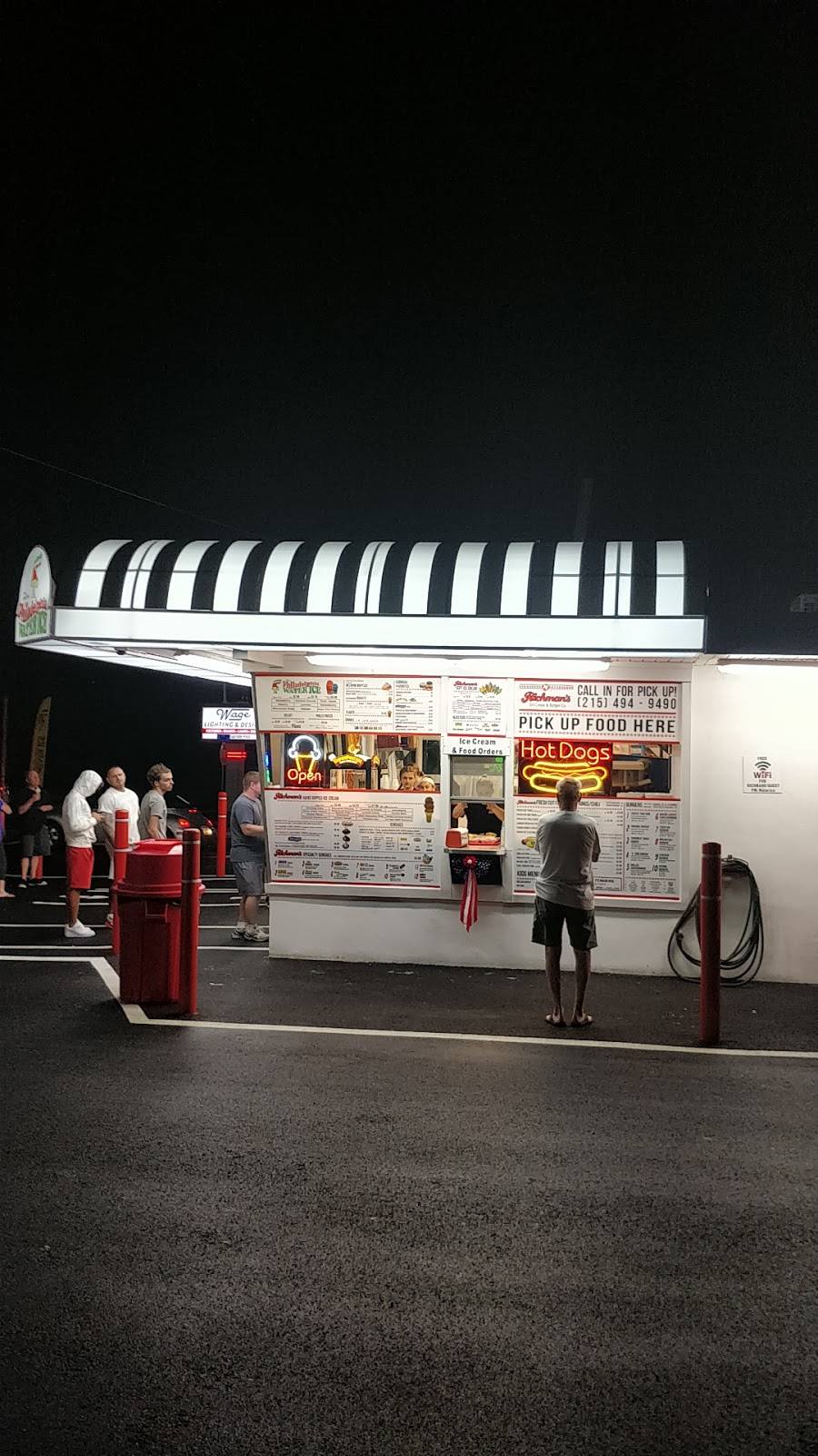 Richmans Ice Cream & Burger Co. | restaurant | 379 Bustleton Pike, Feasterville-Trevose, PA 19053, USA | 2154949490 OR +1 215-494-9490