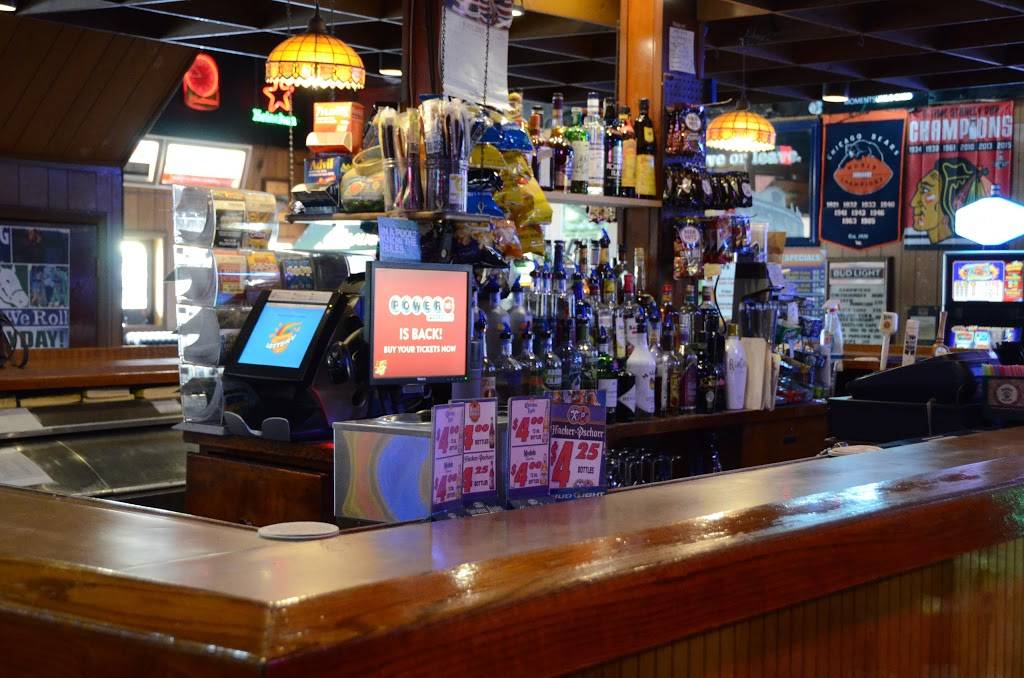 Eatons Redwood Inn | restaurant | 118 W Chicago St, Elgin, IL 60123, USA | 8477429032 OR +1 847-742-9032