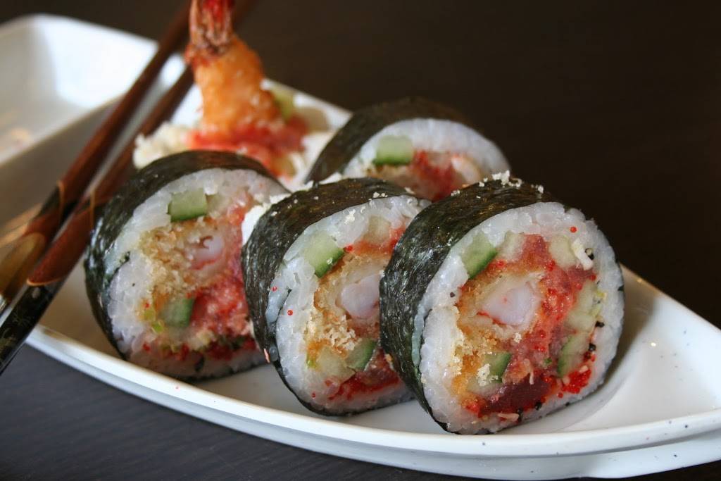 Tom Tom sushi | restaurant | 1110 Boulevard Curé-Labelle, Blainville, QC J7C 2M9, Canada | 5796371999 OR +1 579-637-1999