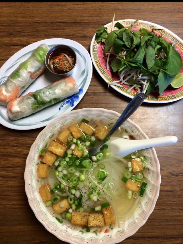 Annie Cafe | restaurant | 308 W Woodlawn Ave, Louisville, KY 40214, USA | 5023634847 OR +1 502-363-4847