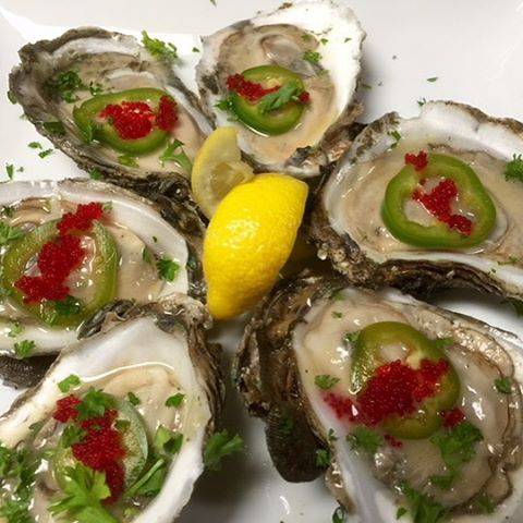 The Oyster Pub | restaurant | 555 Seabreeze Blvd, Daytona Beach, FL 32118, USA | 3862556348 OR +1 386-255-6348