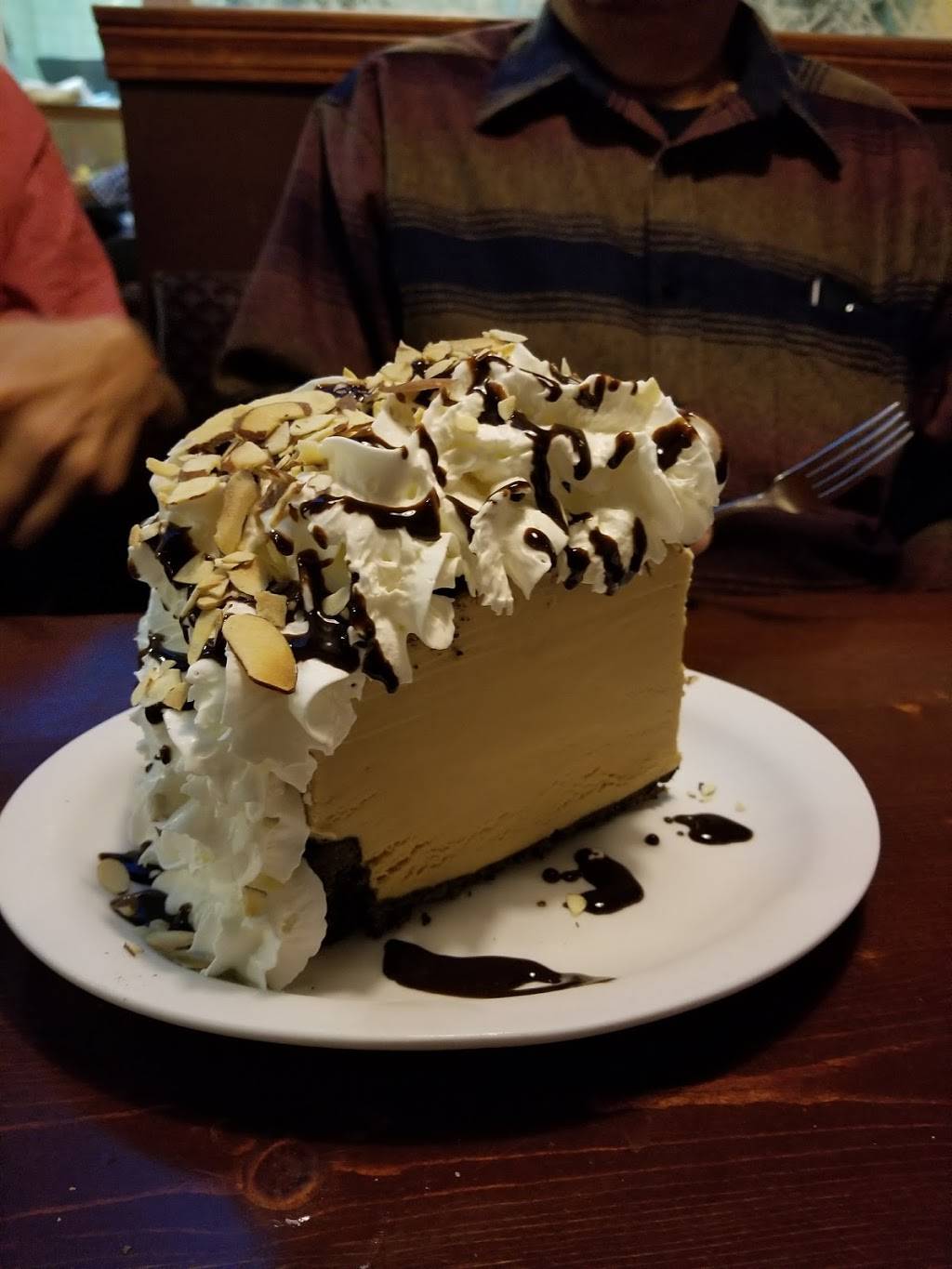 Loading Chute Restaurant and Barn | restaurant | 6350 Webster Rd, Creston, CA 93432, USA | 8052371259 OR +1 805-237-1259