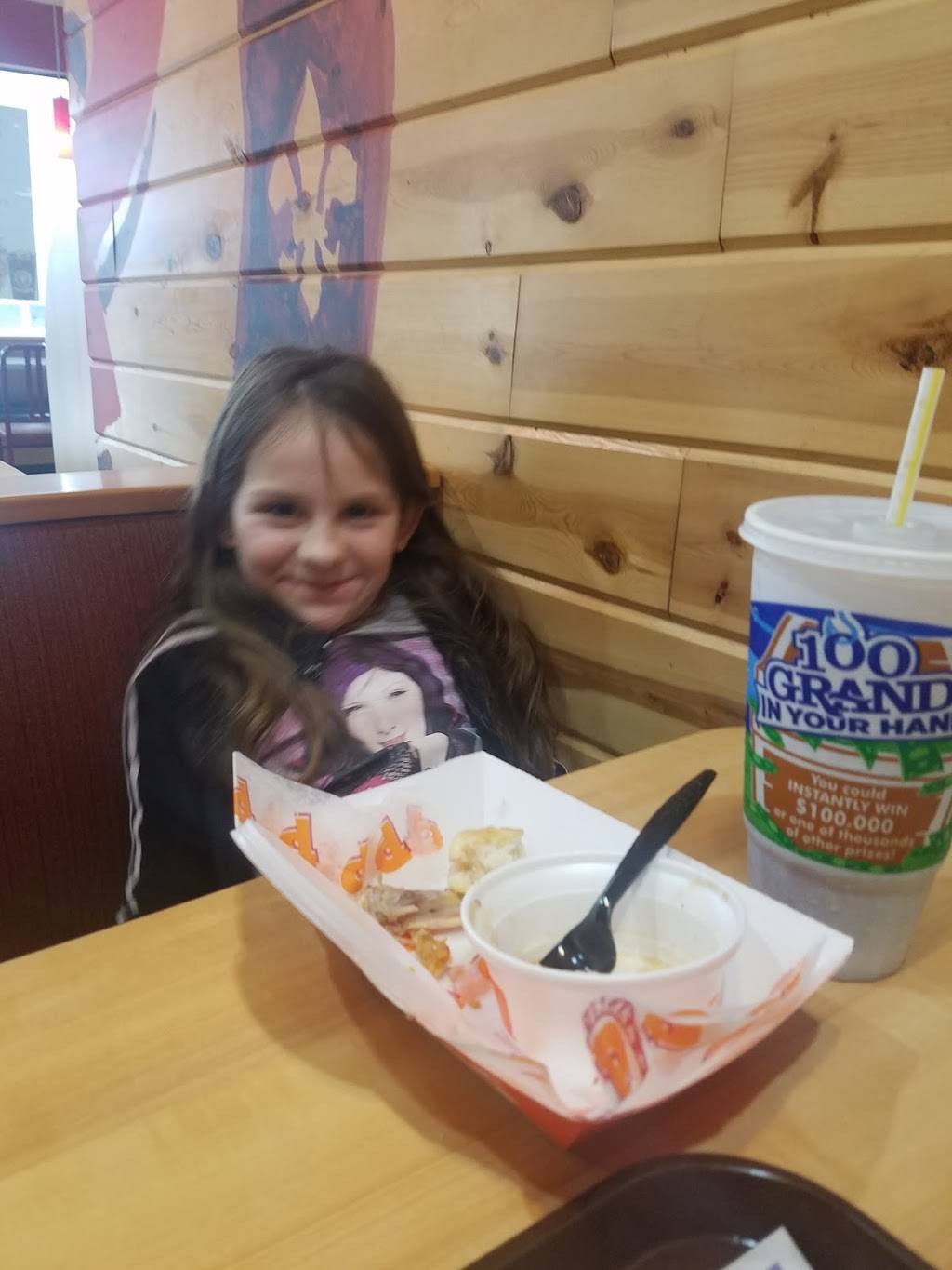 Popeyes Louisiana Kitchen | restaurant | 106 Big Elk Mall, Elkton, MD 21921, USA | 4103922296 OR +1 410-392-2296