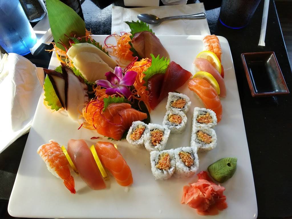 Samurai Kitchen + Sushi | restaurant | 2767 W 12th St, Erie, PA 16505, USA | 8148330293 OR +1 814-833-0293