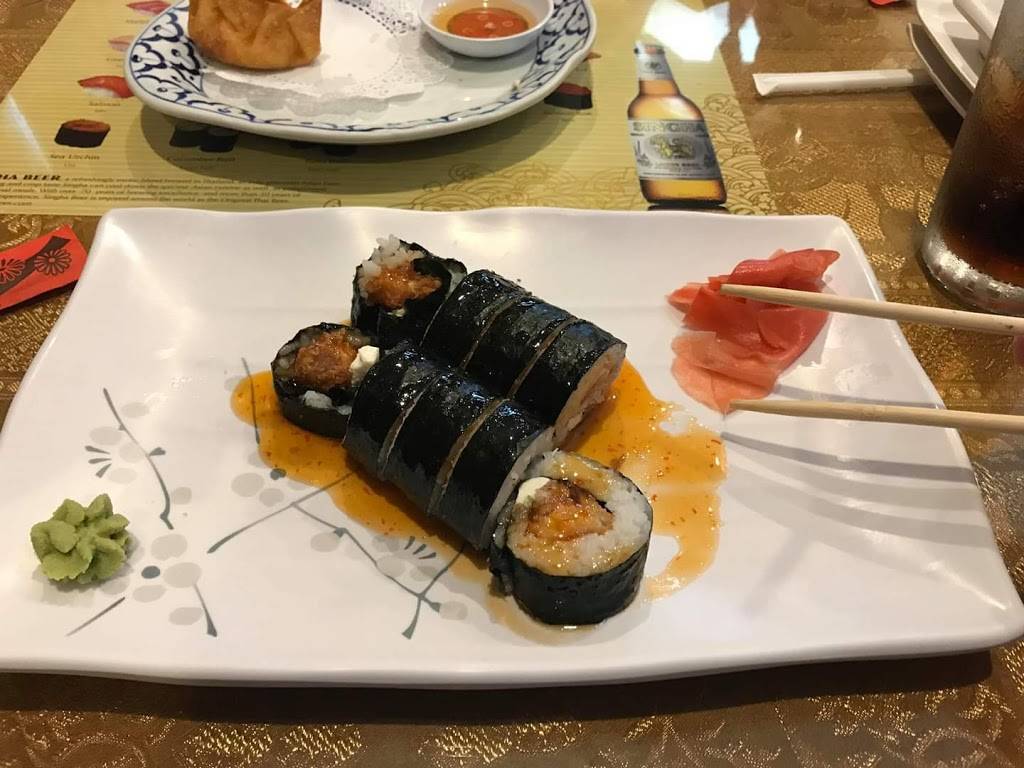 Chiang Mai Thai & Sushi Bar | restaurant | 415 Cleveland St, Clearwater, FL 33755, USA | 7274610414 OR +1 727-461-0414