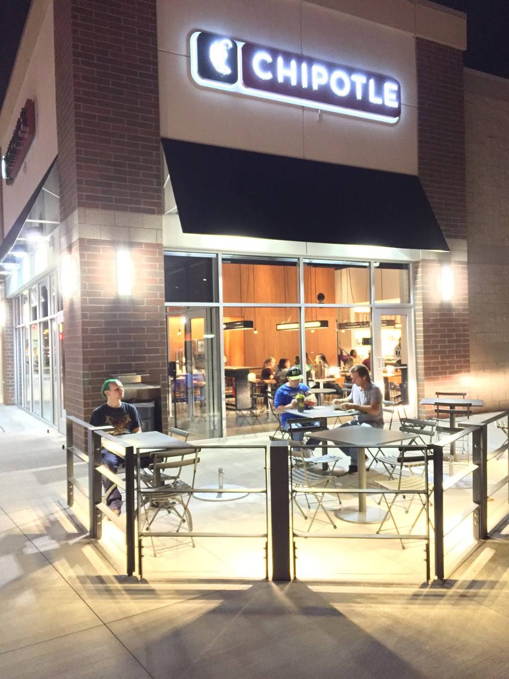 Chipotle Mexican Grill | restaurant | 32463 Gratiot Ave, Roseville, MI 48066, USA | 5862944459 OR +1 586-294-4459