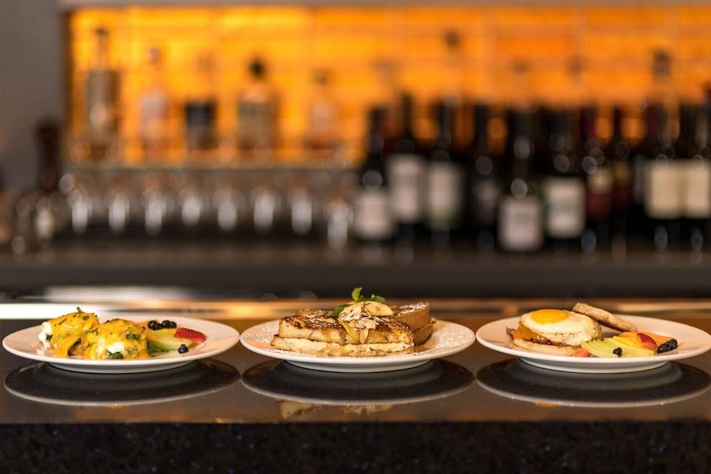 Salt Restaurant and Bar | restaurant | 1060 E Genesee St, Syracuse, NY 13210, USA | 3154769000 OR +1 315-476-9000