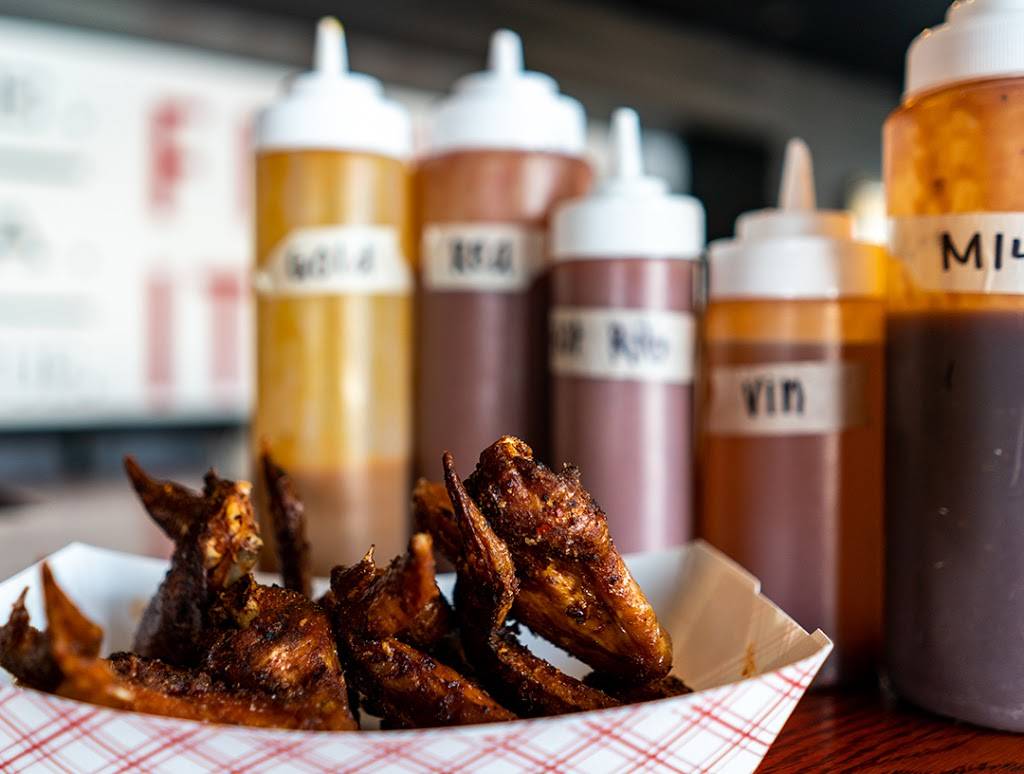 Mosleys Barbecue and Pizza | meal delivery | 125 E Zeller St, North Liberty, IA 52317, USA | 3196264227 OR +1 319-626-4227