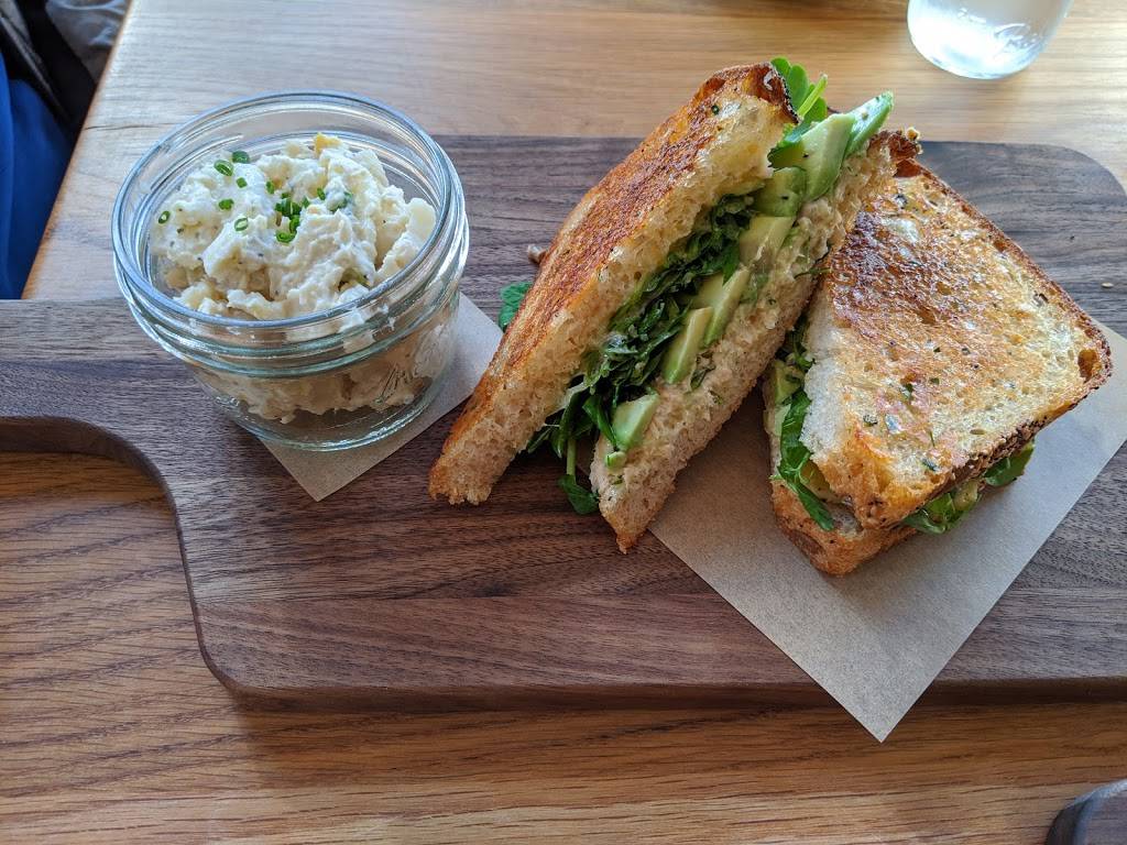 Valley Ford Cheese and Creamery | restaurant | 14390 Valley Ford Rd, Valley Ford, CA 94972, USA | 7072935636 OR +1 707-293-5636