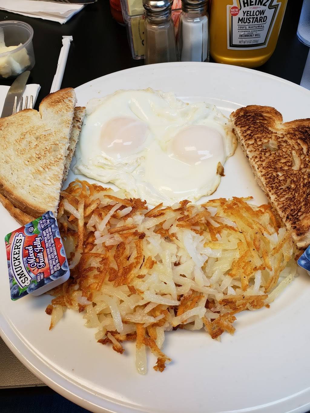 Mama Ds Diner | restaurant | 5416 Mayfield Rd, Lyndhurst, OH 44124, USA | 4404219500 OR +1 440-421-9500