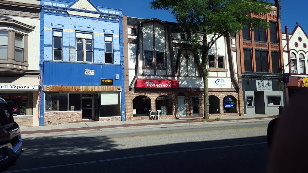 Mancinos Pizza & Grinders | restaurant | 218 S Lafayette St, Greenville, MI 48838, USA | 6167546666 OR +1 616-754-6666