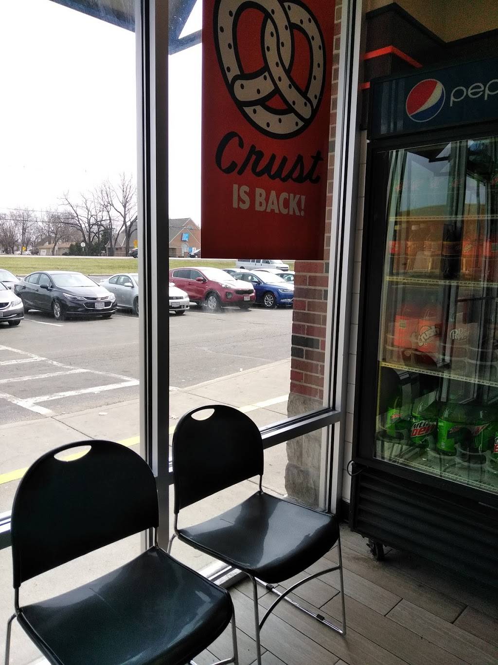 Little Caesars Pizza | meal takeaway | 3475 S High St, Columbus, OH 43207, USA | 6144911800 OR +1 614-491-1800