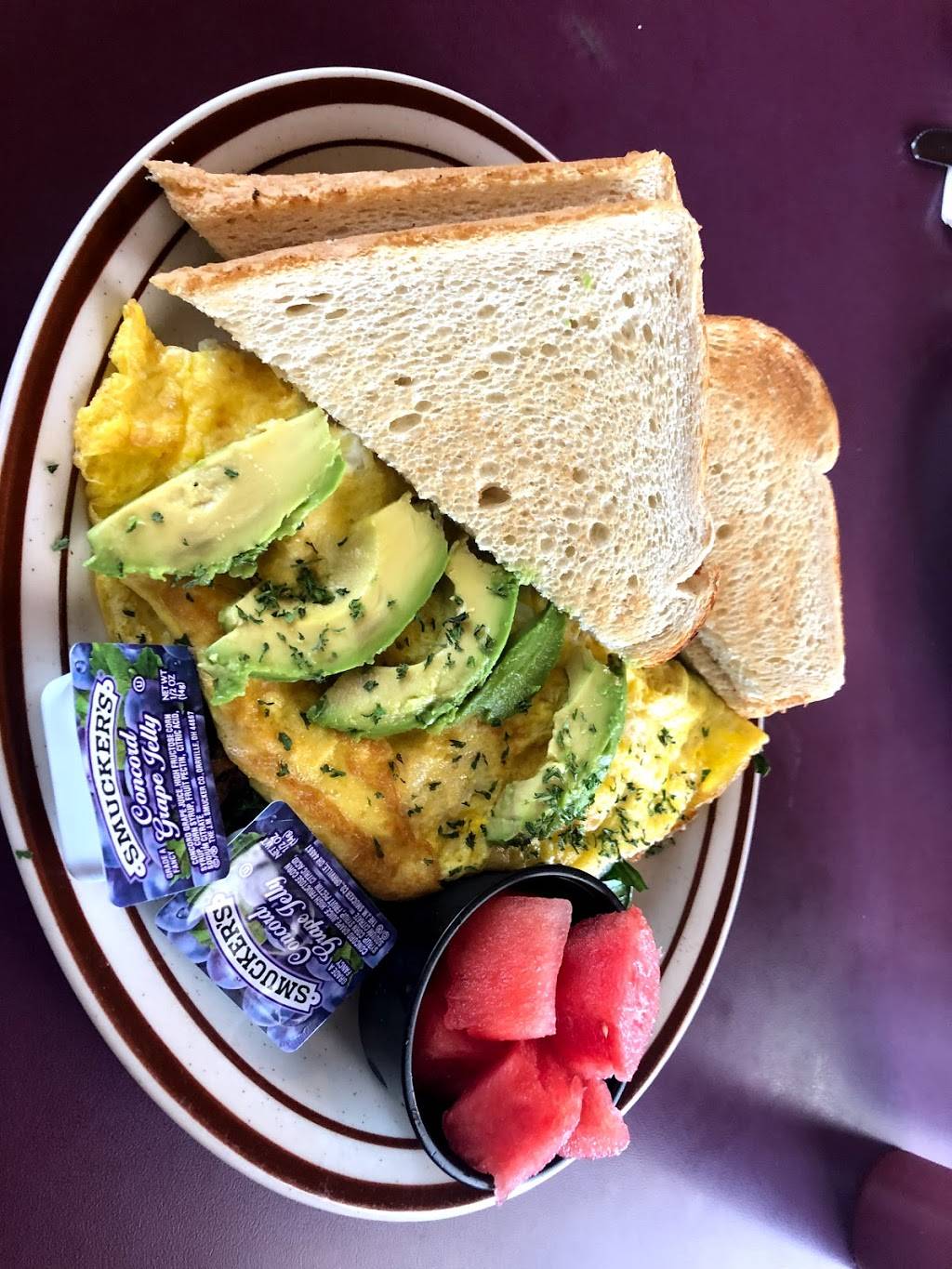 Connie’s Pilot Hill Pit Stop | restaurant | 4400 CA-49, Pilot Hill, CA 95664, USA | 5308895662 OR +1 530-889-5662