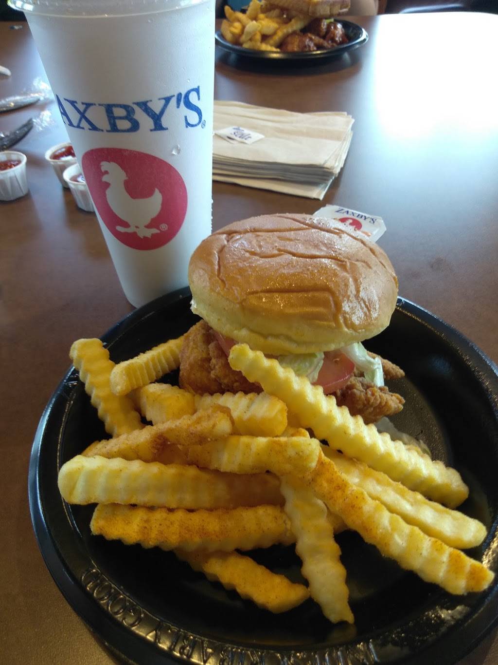 Zaxbys Chicken Fingers & Buffalo Wings | restaurant | 8585 Ulmerton Rd, Largo, FL 33771, USA | 7272664242 OR +1 727-266-4242