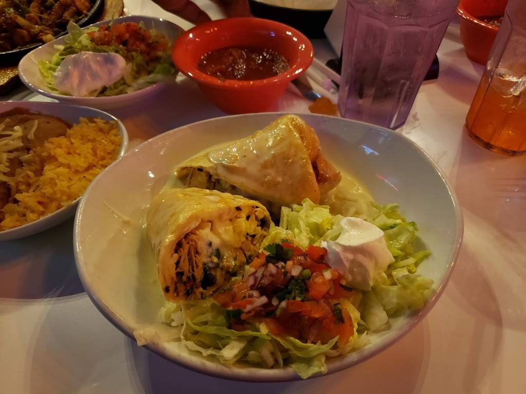 EL CERRO BAR & GRILL | restaurant | 1002 29th Ave N, Myrtle Beach, SC 29577, USA | 8437121844 OR +1 843-712-1844